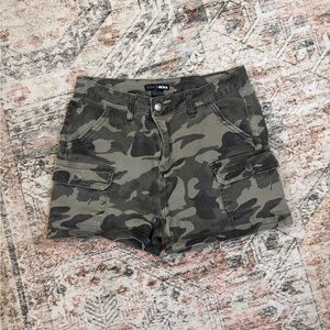 Fashion Nova Camo Cargo Shorts Y2K Low Rise Camouflage Festival